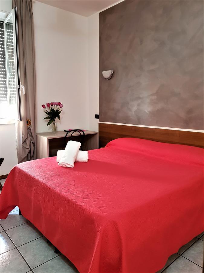 Hotel Marinoni Lomazzo Exterior foto